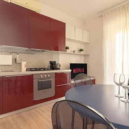 Bellezza Fair - Vicino Fiera E Centro, Wifi, Smart Tv, Ac, Balcone