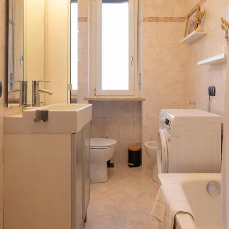 Bellezza Fair - Vicino Fiera E Centro, Wifi, Smart Tv, Ac, Balcone * ורונה